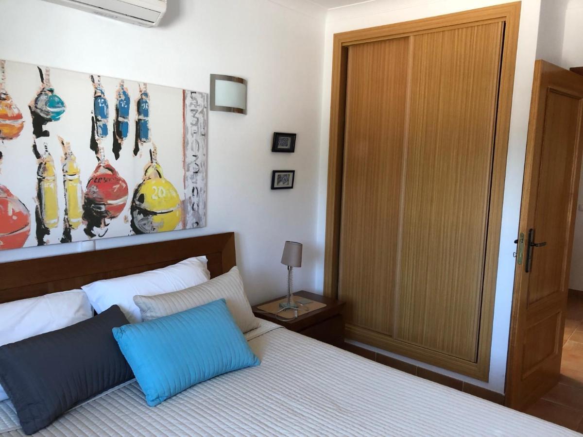 Algarve, Carvoeiro Centre-Ville, Recent Appartement En Duplex Pour 5 Personnes Екстериор снимка